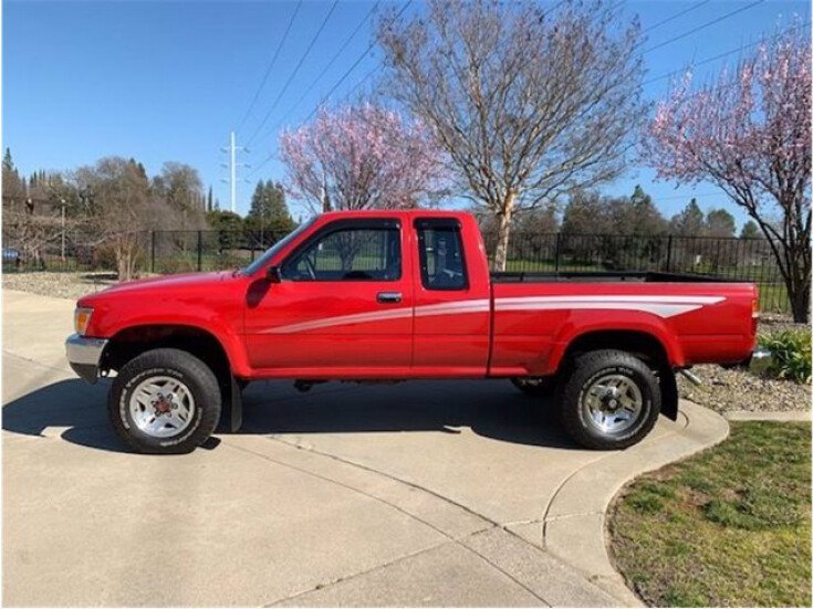 Thumbnail Photo undefined for 1990 Toyota Pickup